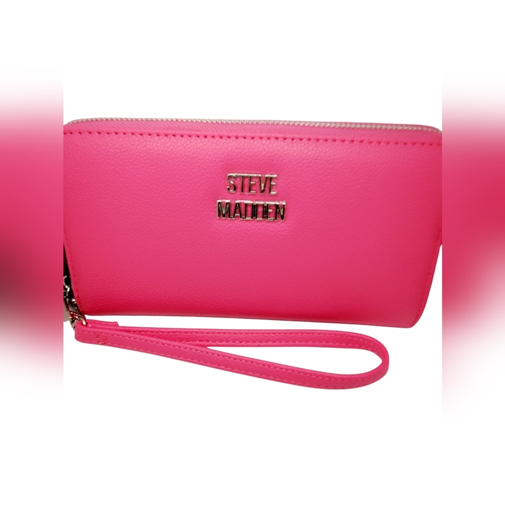 *Steve Madden Wallet